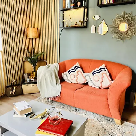 Srental House Rom