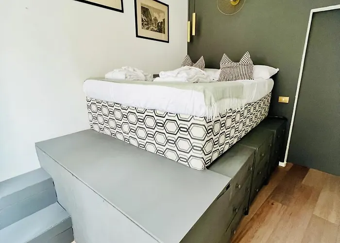 Apartment Srental House *