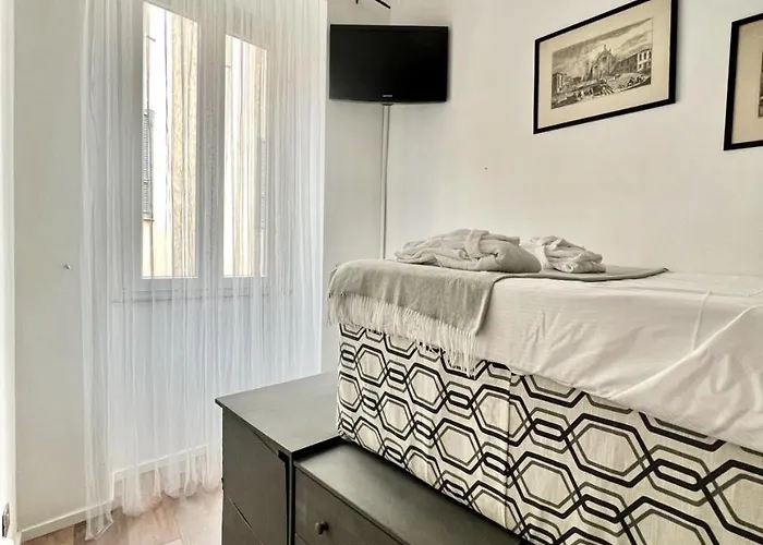 Apartment Srental House