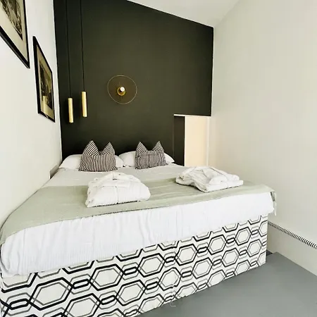 公寓 Srental House *